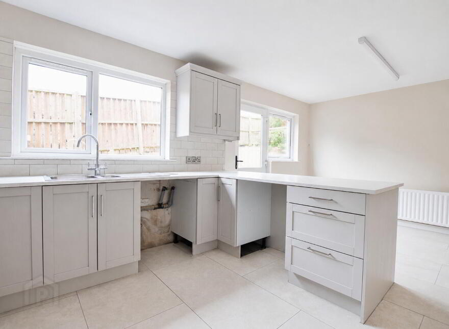 43 Castle Court, Cookstown, BT80 8QJ