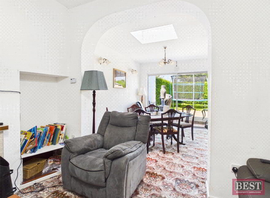 15 Springfield Road, Warrenpoint, BT34 3NW