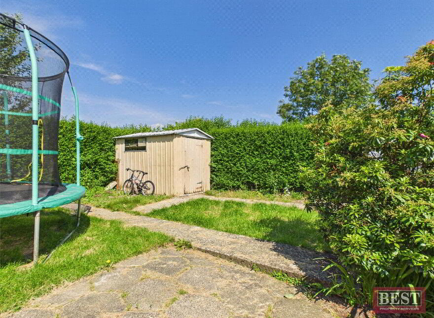 15 Springfield Road, Warrenpoint, BT34 3NW