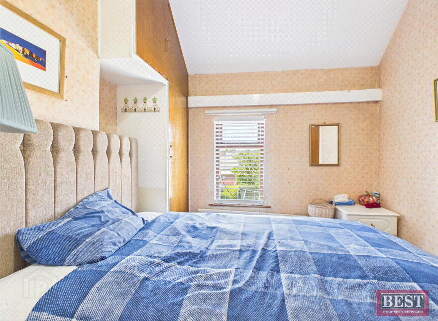 15 Springfield Road, Warrenpoint, BT34 3NW