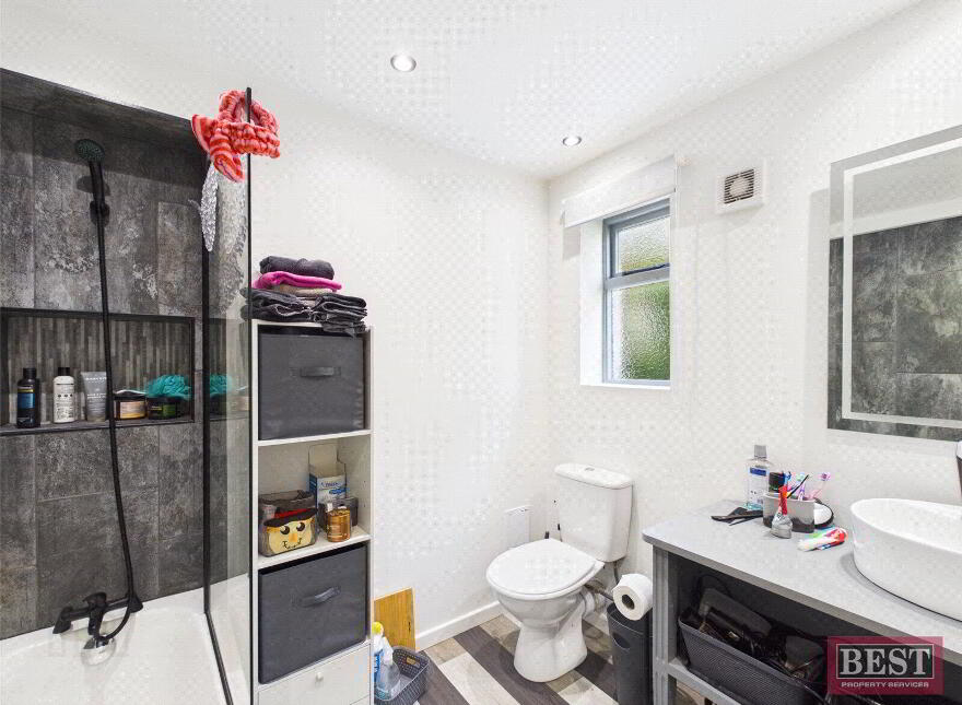 15 Springfield Road, Warrenpoint, BT34 3NW