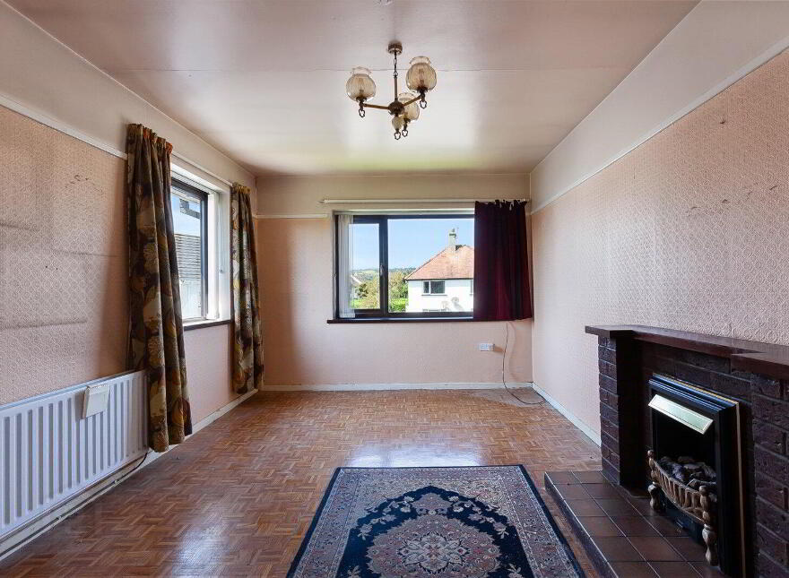 6 Lestannon Avenue, Whitehead, Carrickfergus, BT38 9NN