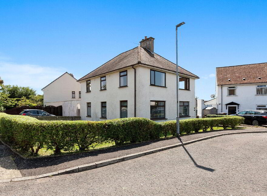 6 Lestannon Avenue, Whitehead, Carrickfergus, BT38 9NN