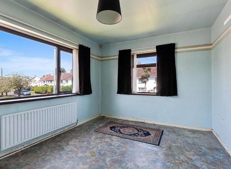 6 Lestannon Avenue, Whitehead, Carrickfergus, BT38 9NN