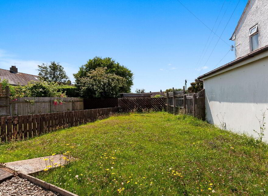 6 Lestannon Avenue, Whitehead, Carrickfergus, BT38 9NN