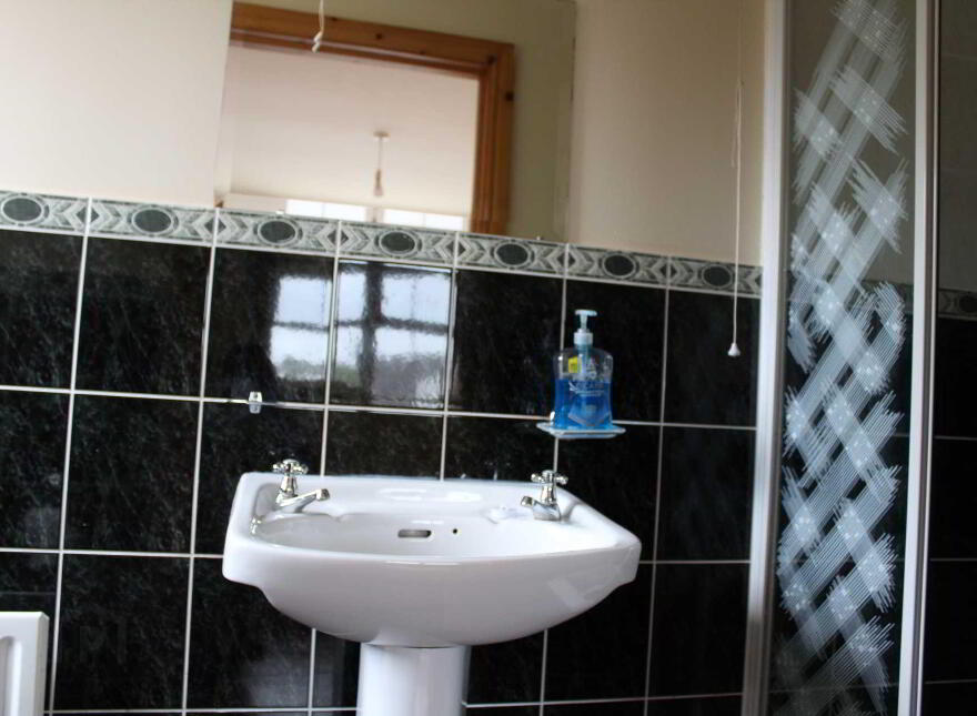 9 Milltown Court, Kilmacrennan, F92F593