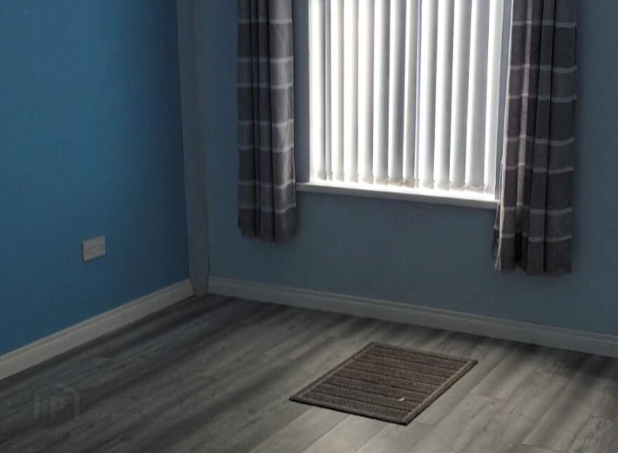 12 Upper Meenan Street, Belfast, BT13 1NT