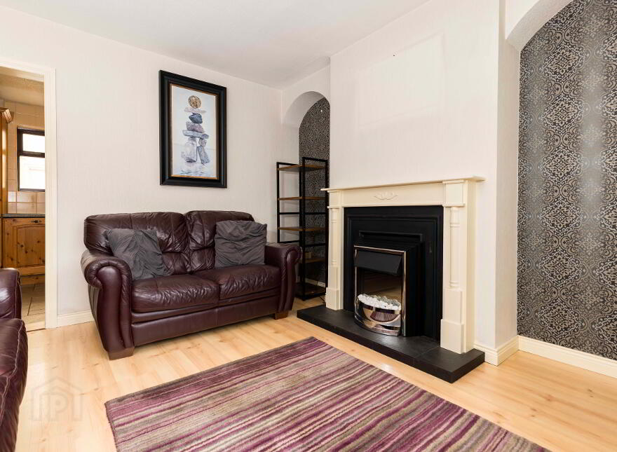 7 Jubilee Park, Dromore, BT25 1QJ