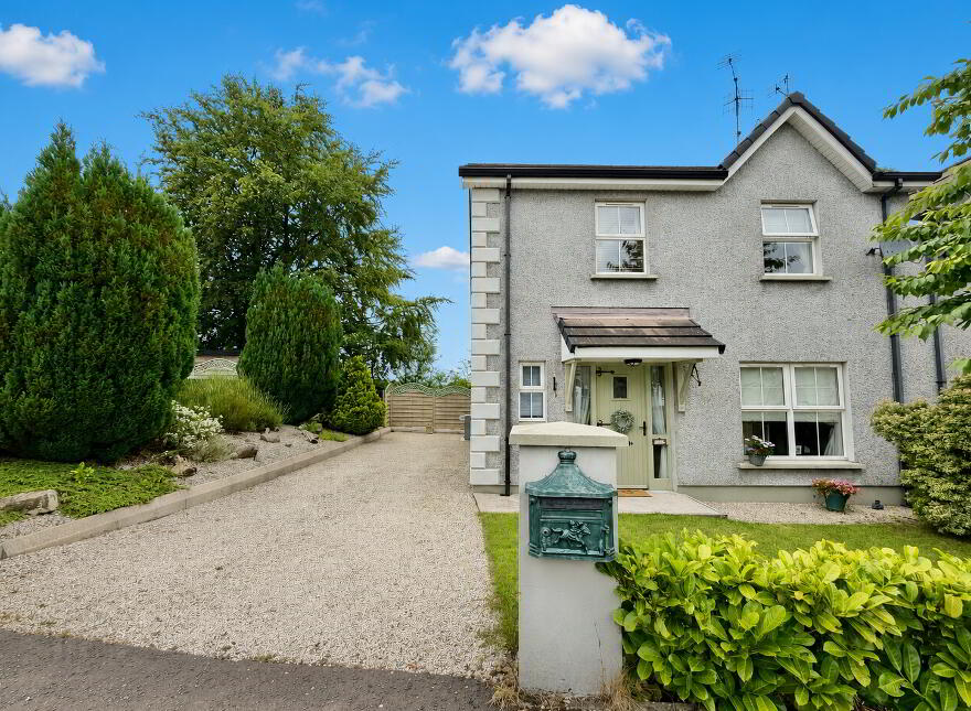 10 Drumnaforbe Heights, Drumquin, Omagh, BT78 4NS