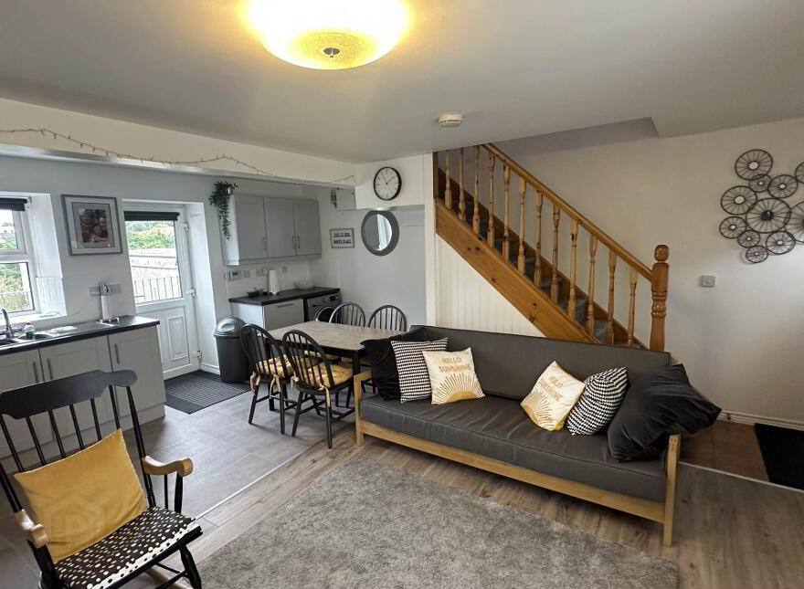 28 Malin Road, Moville, F93HE63