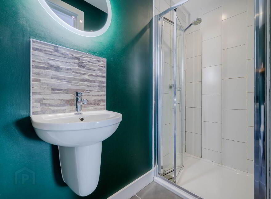 Apt 1, 322 Upper Newtownards Road, Belfast, BT4 3EX