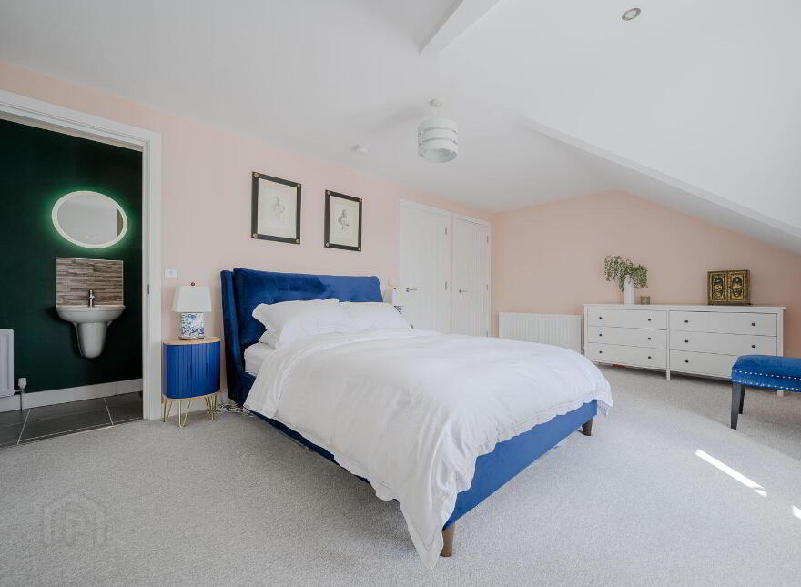 Apt 1, 322 Upper Newtownards Road, Belfast, BT4 3EX