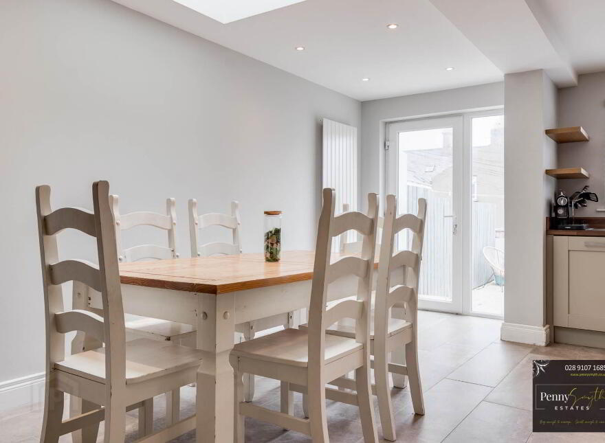17 Victoria Road, Bangor, BT20 5EX
