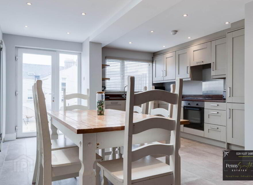 17 Victoria Road, Bangor, BT20 5EX