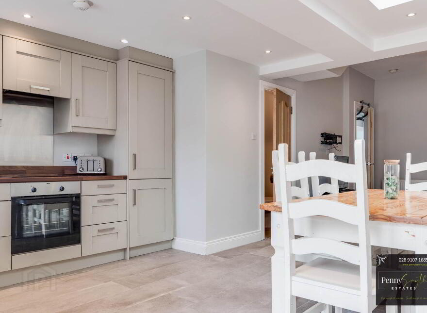 17 Victoria Road, Bangor, BT20 5EX