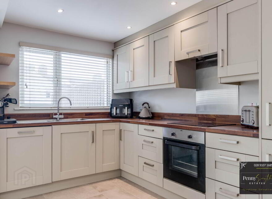 17 Victoria Road, Bangor, BT20 5EX
