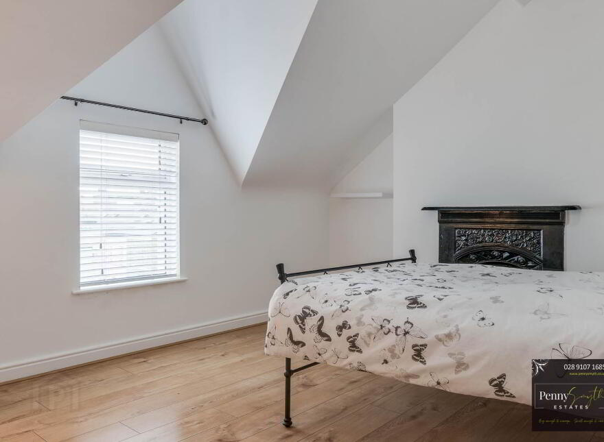 17 Victoria Road, Bangor, BT20 5EX