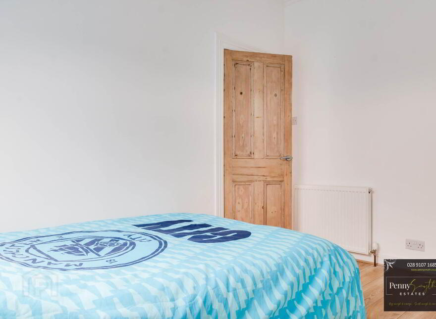 17 Victoria Road, Bangor, BT20 5EX