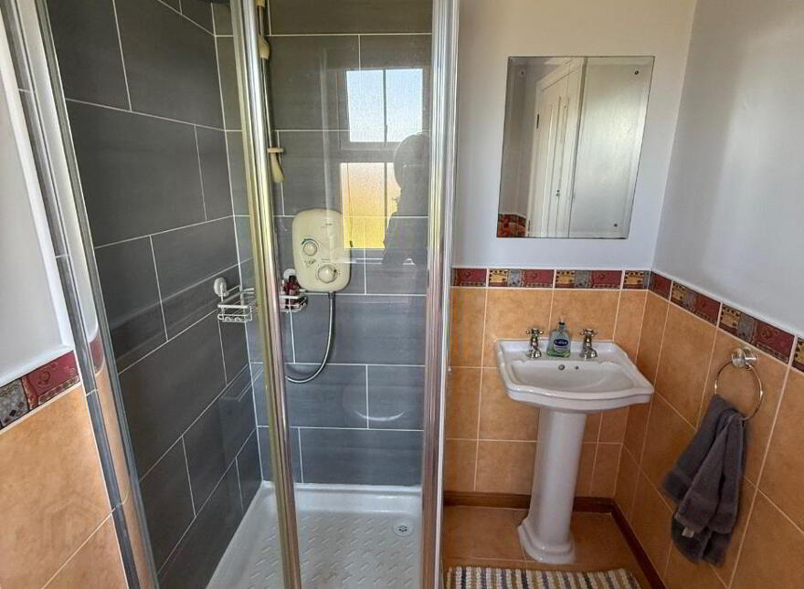 162 Waterfoot Park, Waterside, L'Derry, BT47 6SY