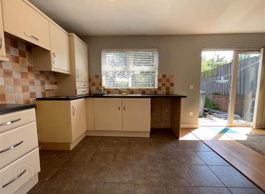 10 Wolfhill Manor, Ligoniel, Belfast, BT14 8DE