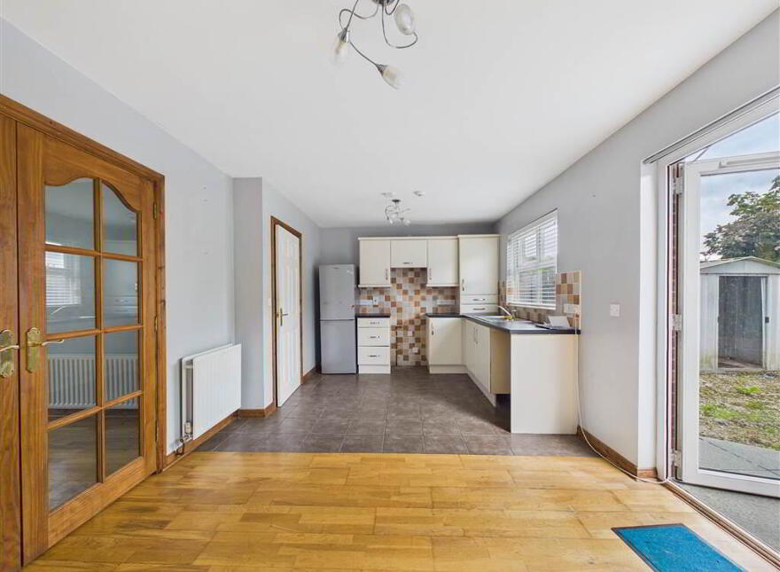 10 Wolfhill Manor, Ligoniel, Belfast, BT14 8DE