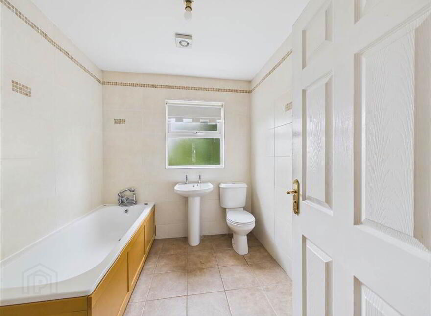 10 Wolfhill Manor, Ligoniel, Belfast, BT14 8DE