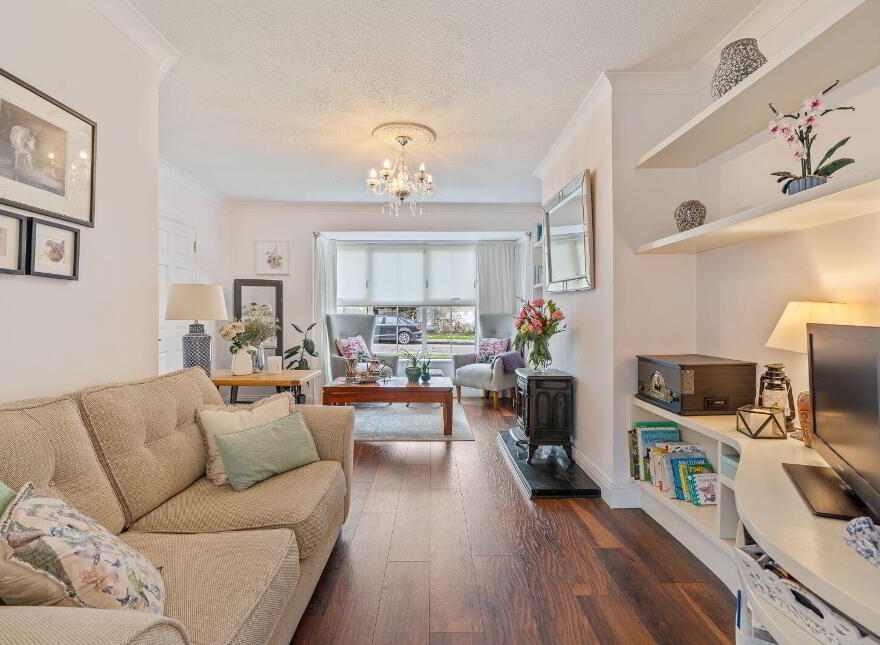 6 The Crescent, Priory Court, Watergrasshill, T56FA37