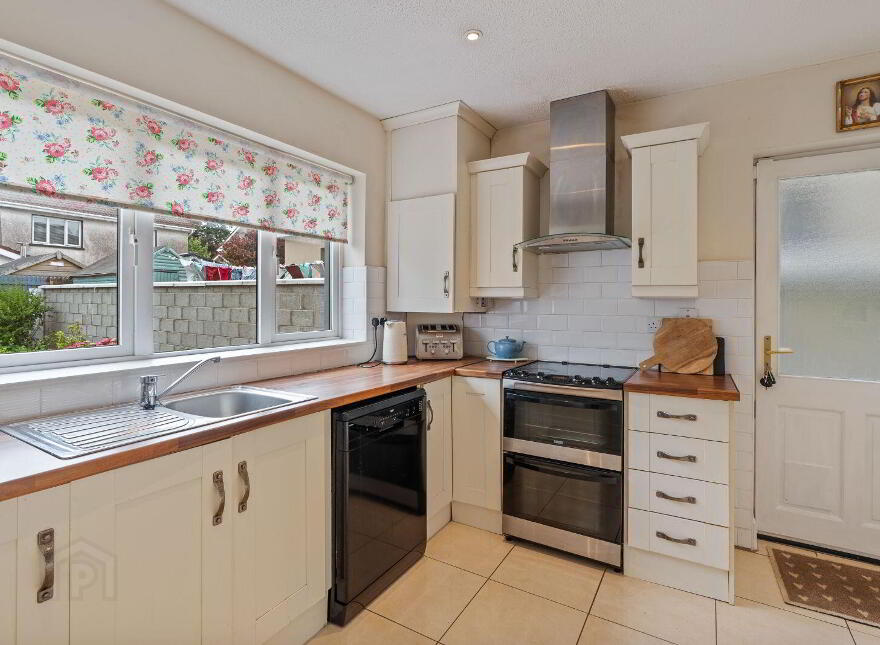 6 The Crescent, Priory Court, Watergrasshill, T56FA37