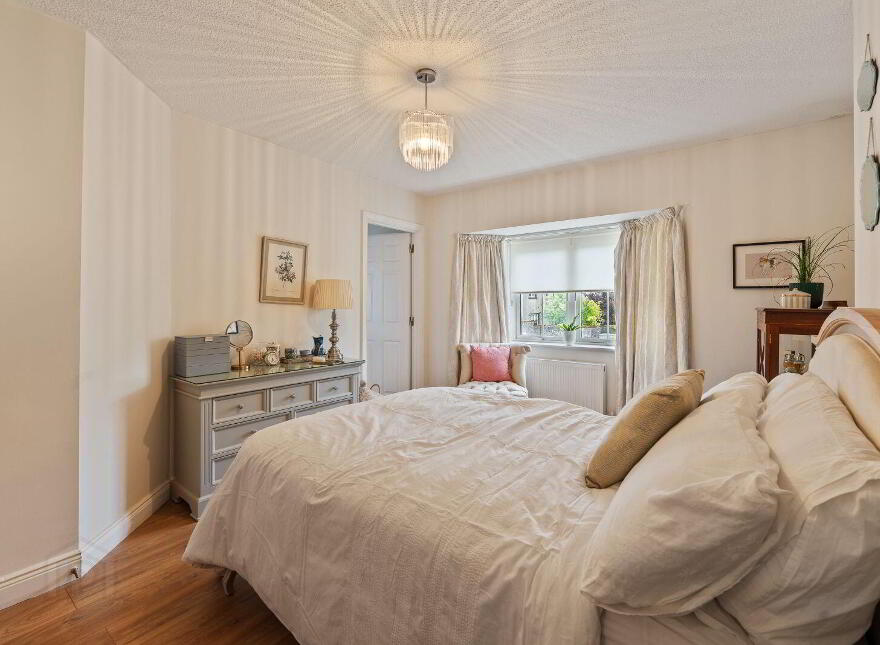 6 The Crescent, Priory Court, Watergrasshill, T56FA37