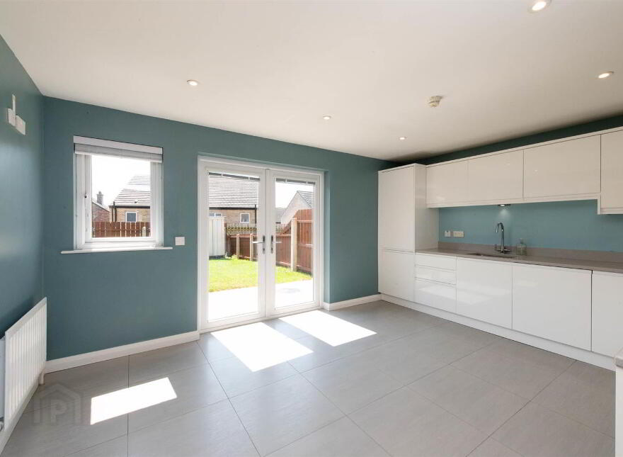 63 Millbank Grove, Ballynahinch, BT24 8WQ