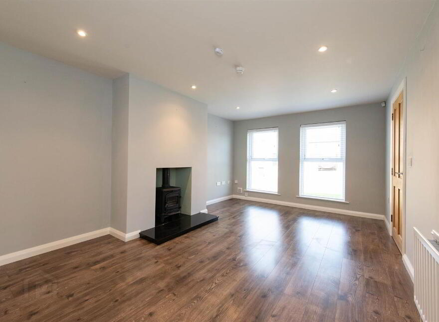 63 Millbank Grove, Ballynahinch, BT24 8WQ