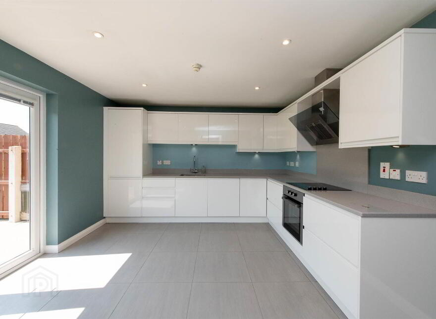63 Millbank Grove, Ballynahinch, BT24 8WQ