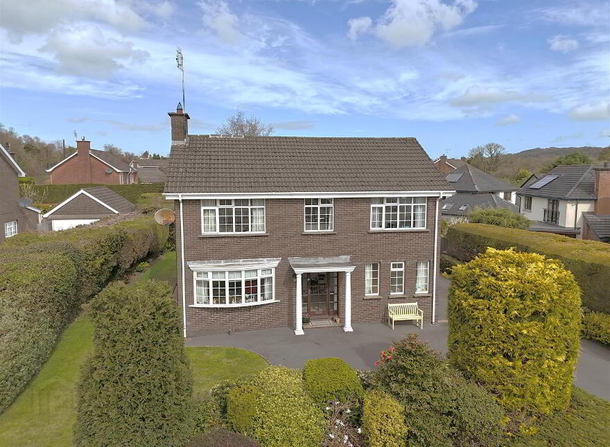 4 Helensview Park, Newtownards, BT23 4NY