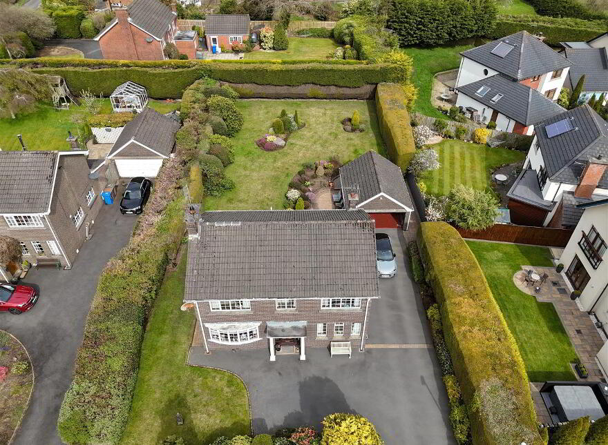 4 Helensview Park, Newtownards, BT23 4NY