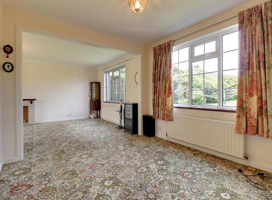 4 Helensview Park, Newtownards, BT23 4NY