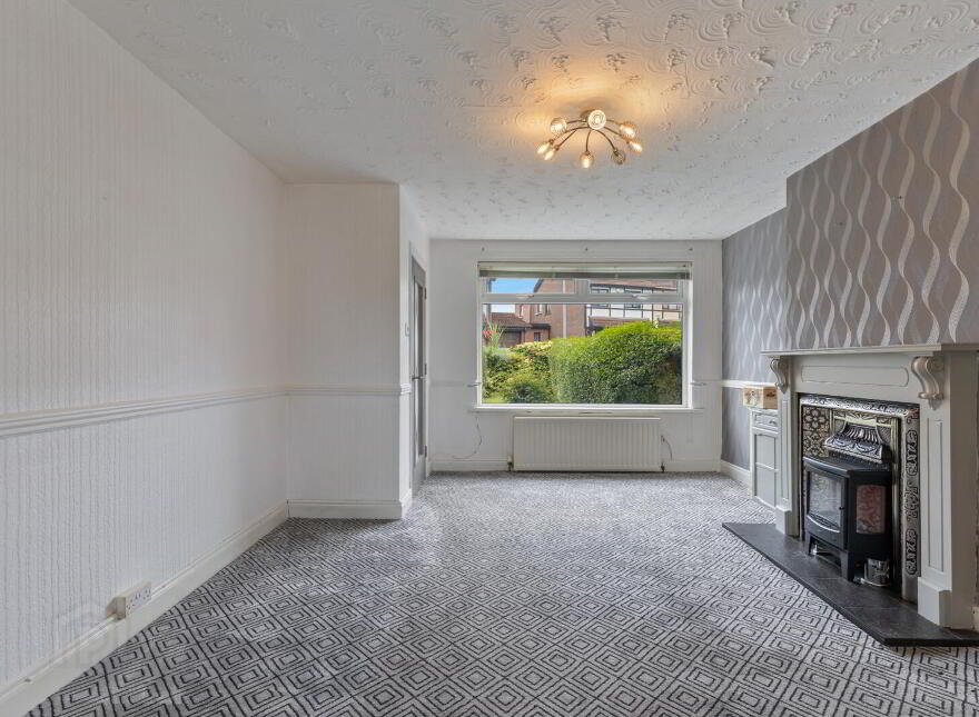 4 Braniel Park, Belfast, BT5 7JL