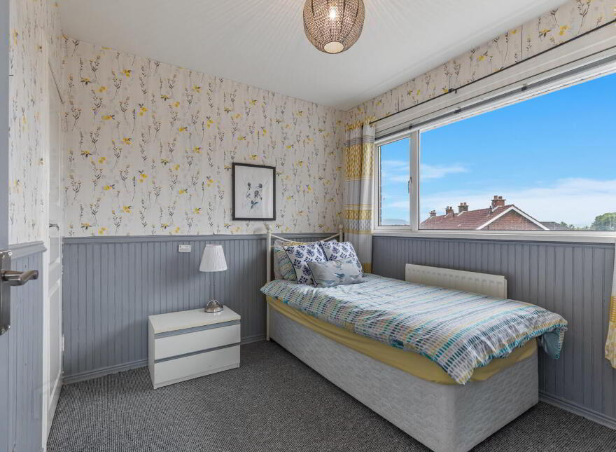 4 Braniel Park, Belfast, BT5 7JL