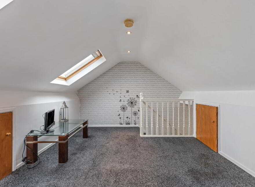 4 Braniel Park, Belfast, BT5 7JL