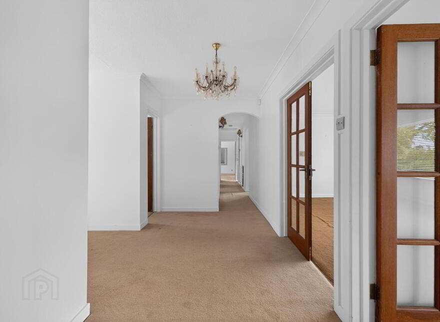 16 Larch Hill Avenue, Holywood, BT18 0JW