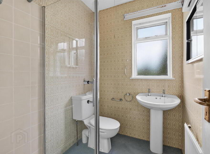 16 Larch Hill Avenue, Holywood, BT18 0JW