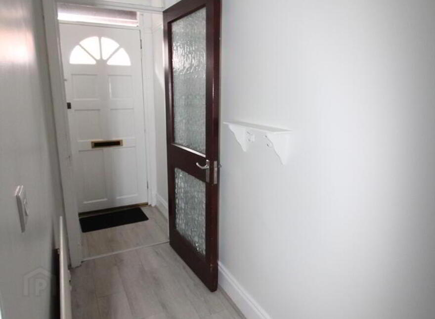 14 Oakmount Drive, Belfast, BT15 3RE