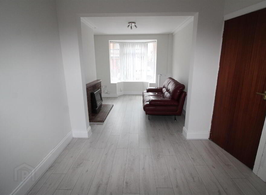 14 Oakmount Drive, Belfast, BT15 3RE