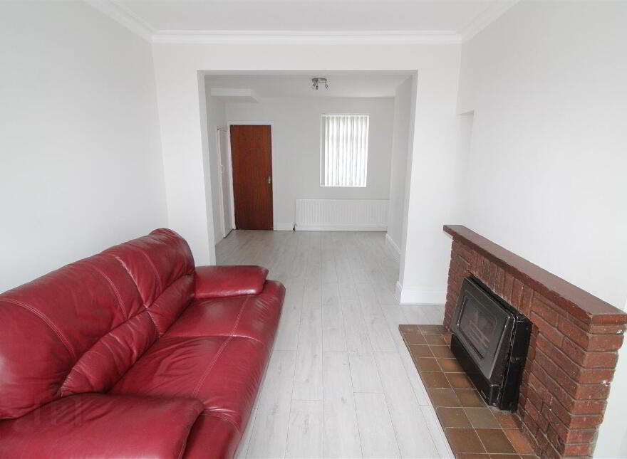 14 Oakmount Drive, Belfast, BT15 3RE