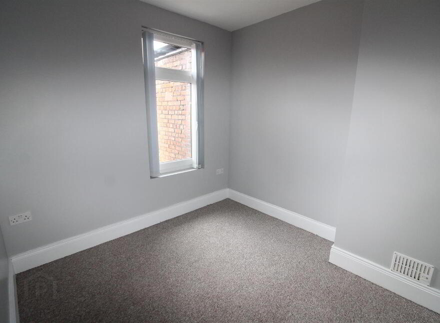 14 Oakmount Drive, Belfast, BT15 3RE