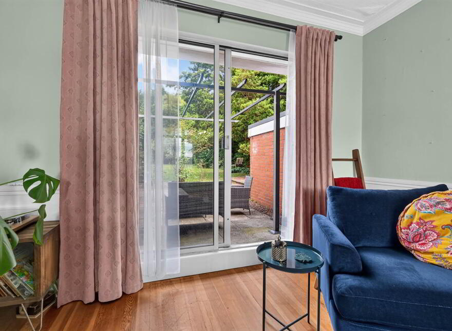 97 Andersonstown Road, Belfast, BT11 9BS