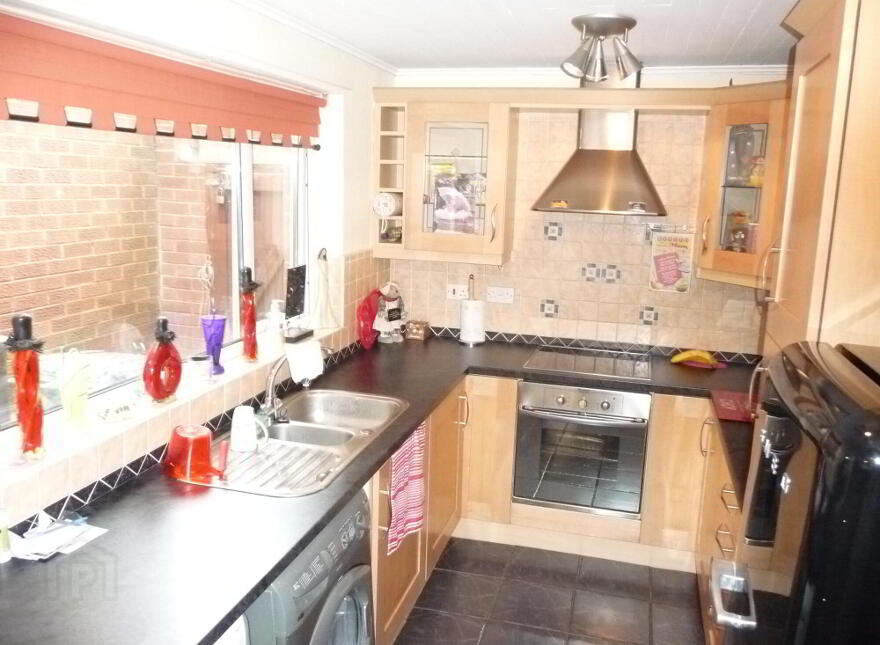 31 Rosebery Road, Belfast, BT6 8JA