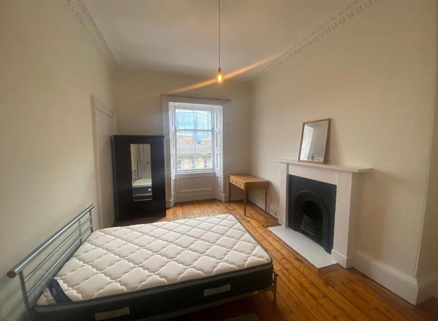 21 West Maitland Street, Edinburgh, EH12 5EA