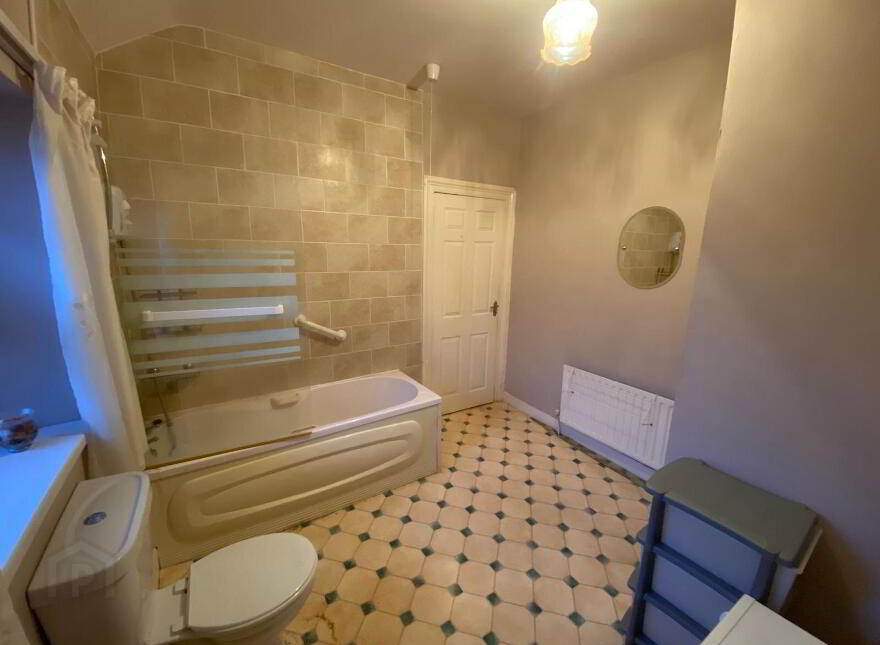 3 Evenus Ville, Albert Road, Blackrock, T12Y32V