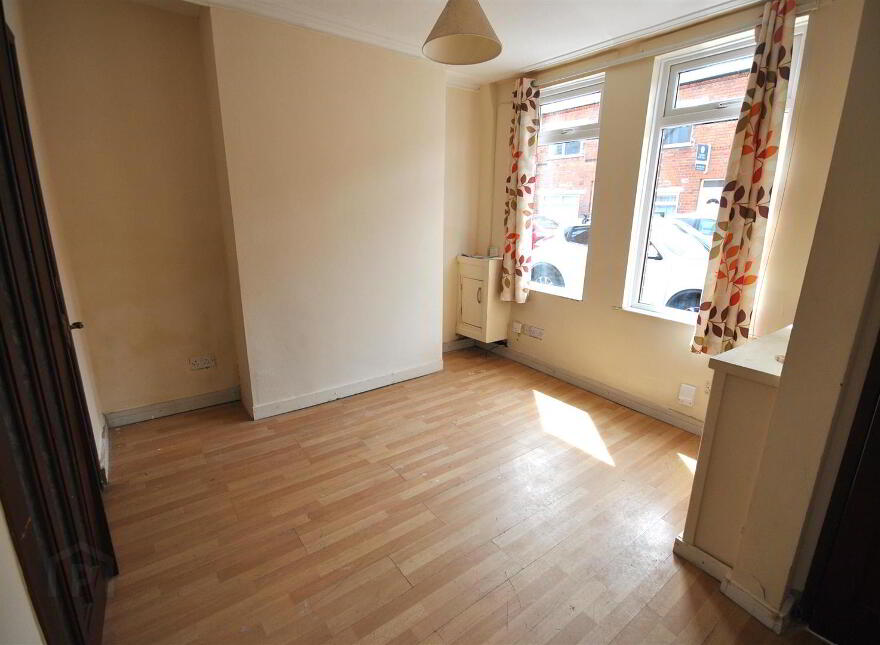 48 Raby Street, Belfast, BT7 2GY