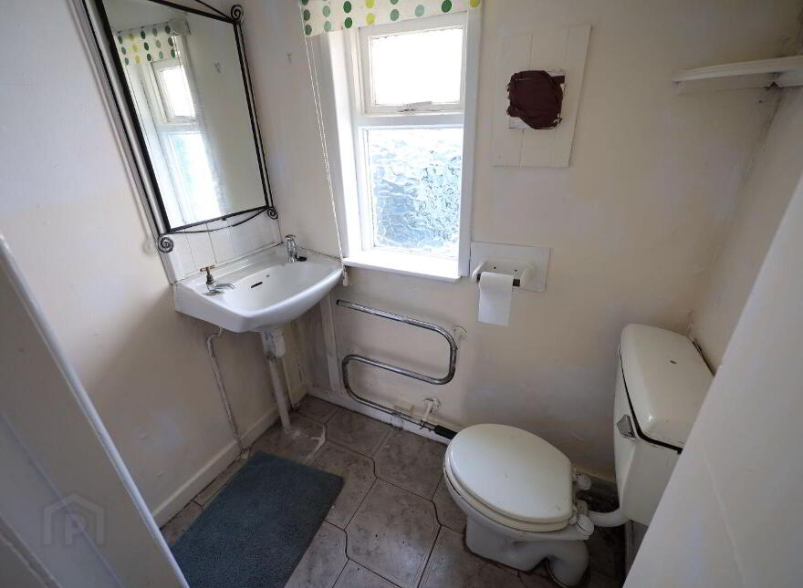 Alverna, Point Road, Crosshaven, P43TP65